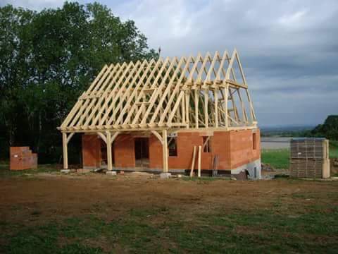 Charpente Traditionnelle Auvergne